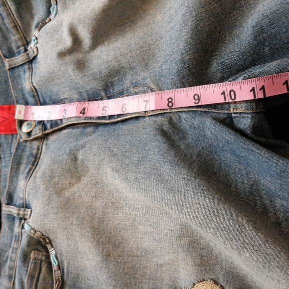 Very Vera Cropped Jeans - Picture 6 of 11